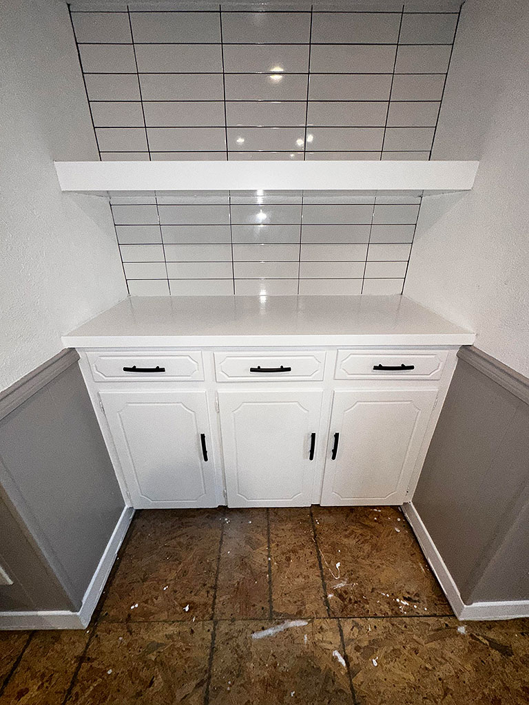 Cheyne-Flooring-2 Water-damaged home with new floors throughout