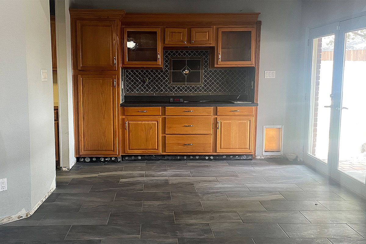 Hardaway-Flooring-11 New modern floor installed in Forney TX home after water damage